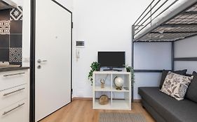 I Host Apartment - Alessi 10